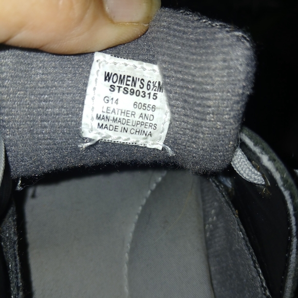 Sperry - Picture 10 of 13